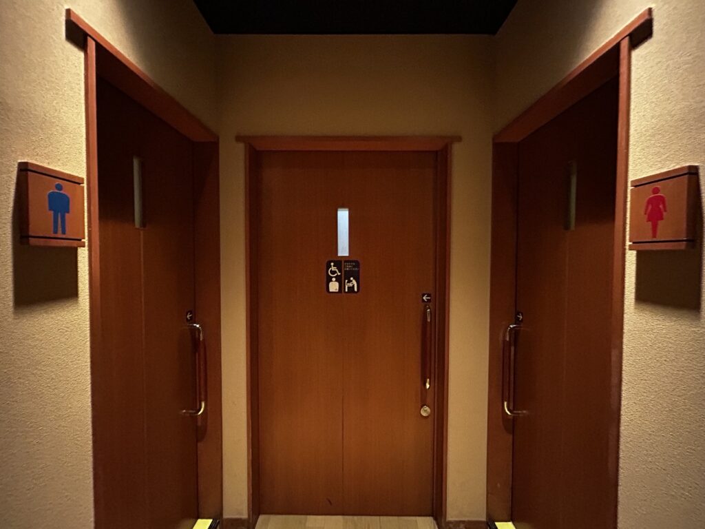トイレ入り口の様子