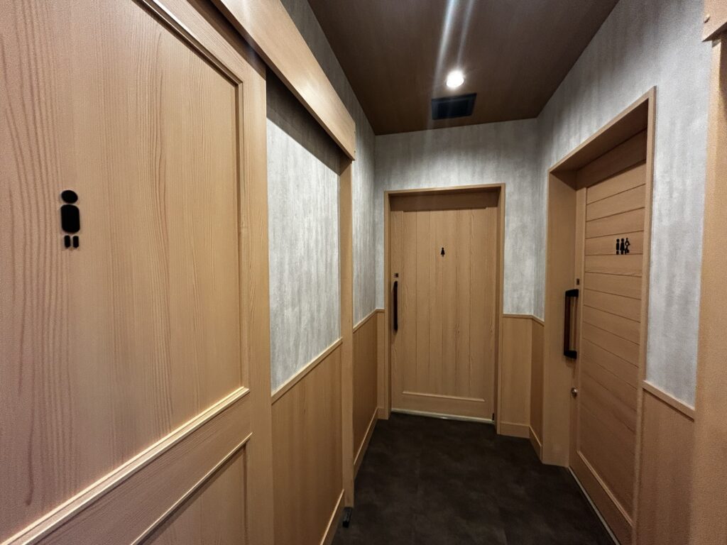 トイレ入り口の様子