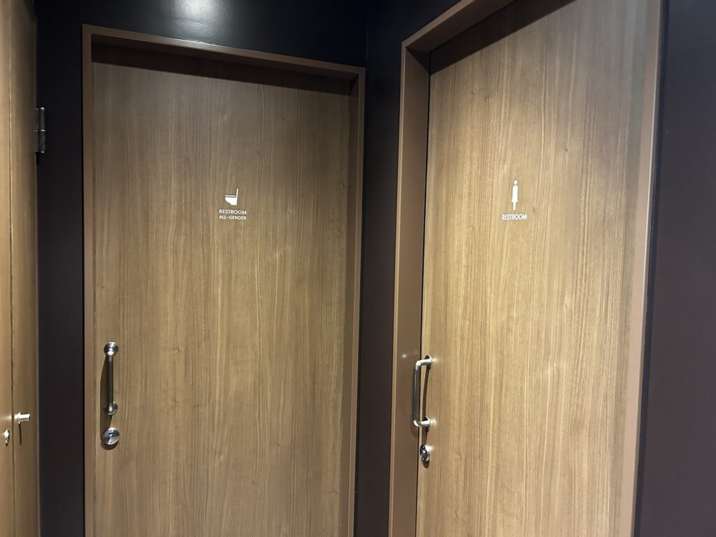 トイレ入り口の様子