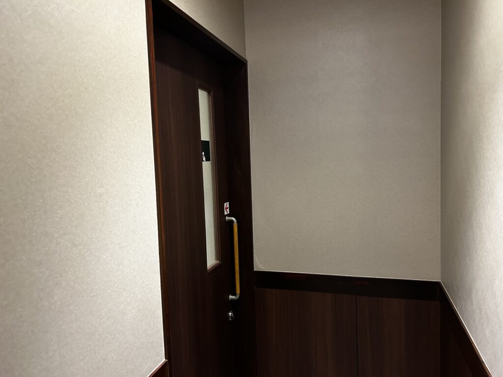 スライド式ドア