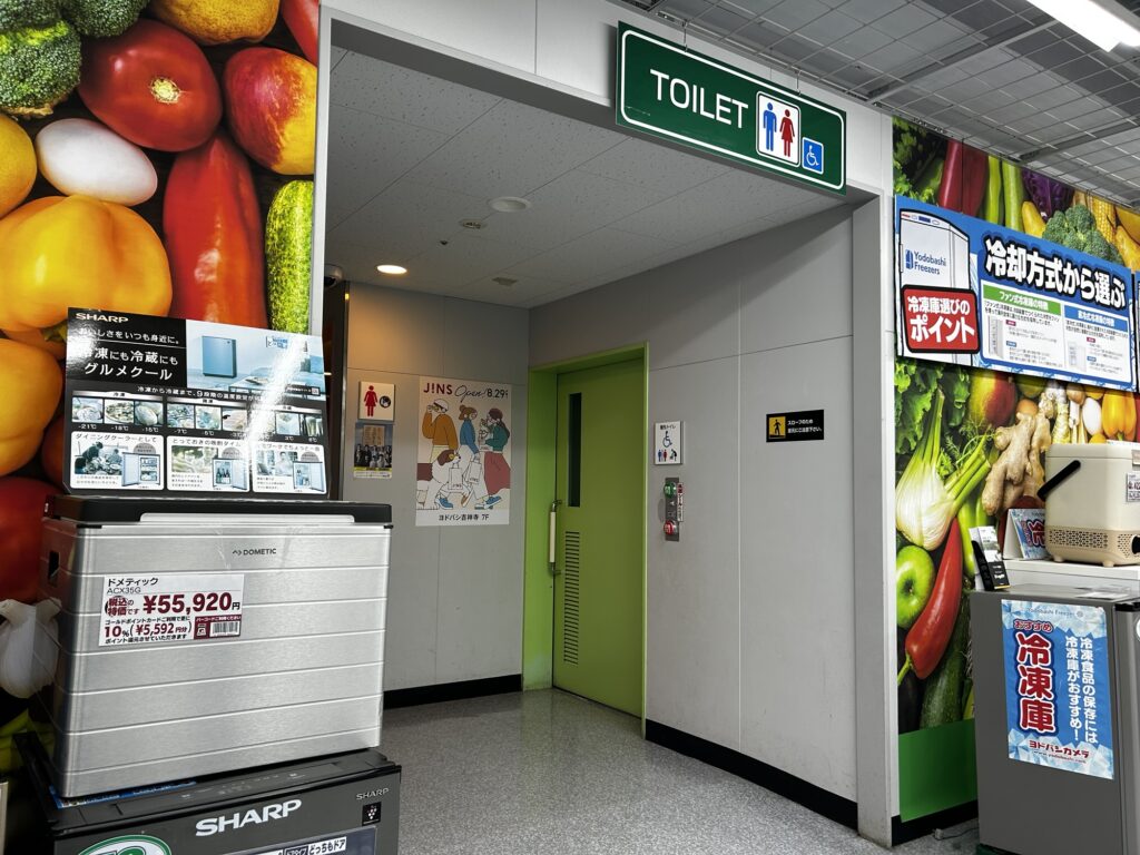 ４階のトイレ付近