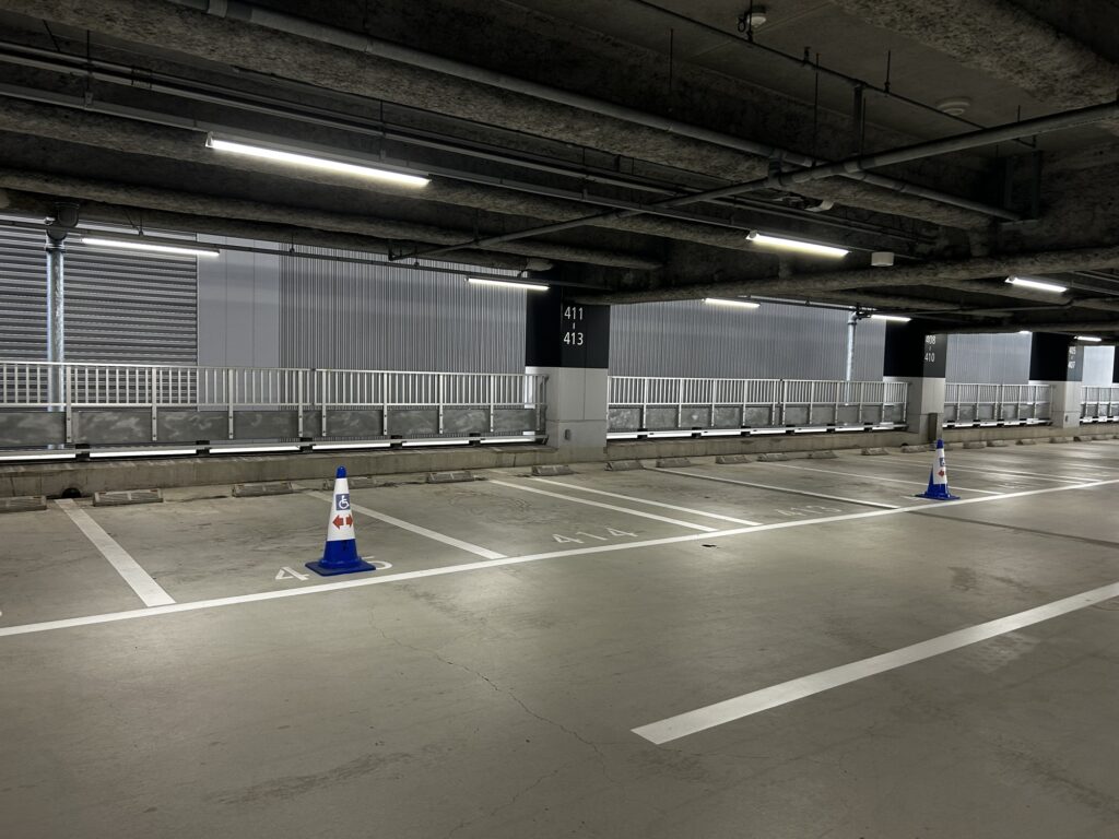 国際展示場、南棟立体駐車場の様子