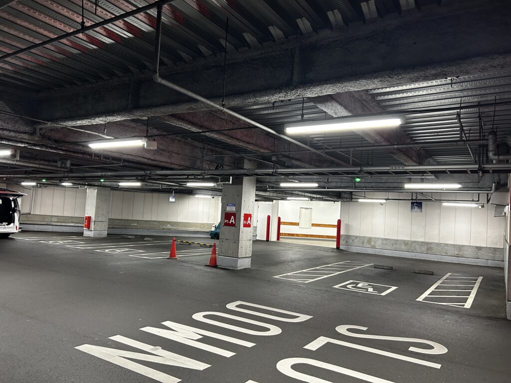 2階（P１）の駐車スペース